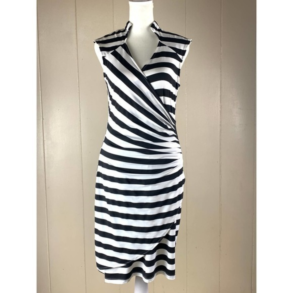 Coco & Tashi Dress Women's Small‎